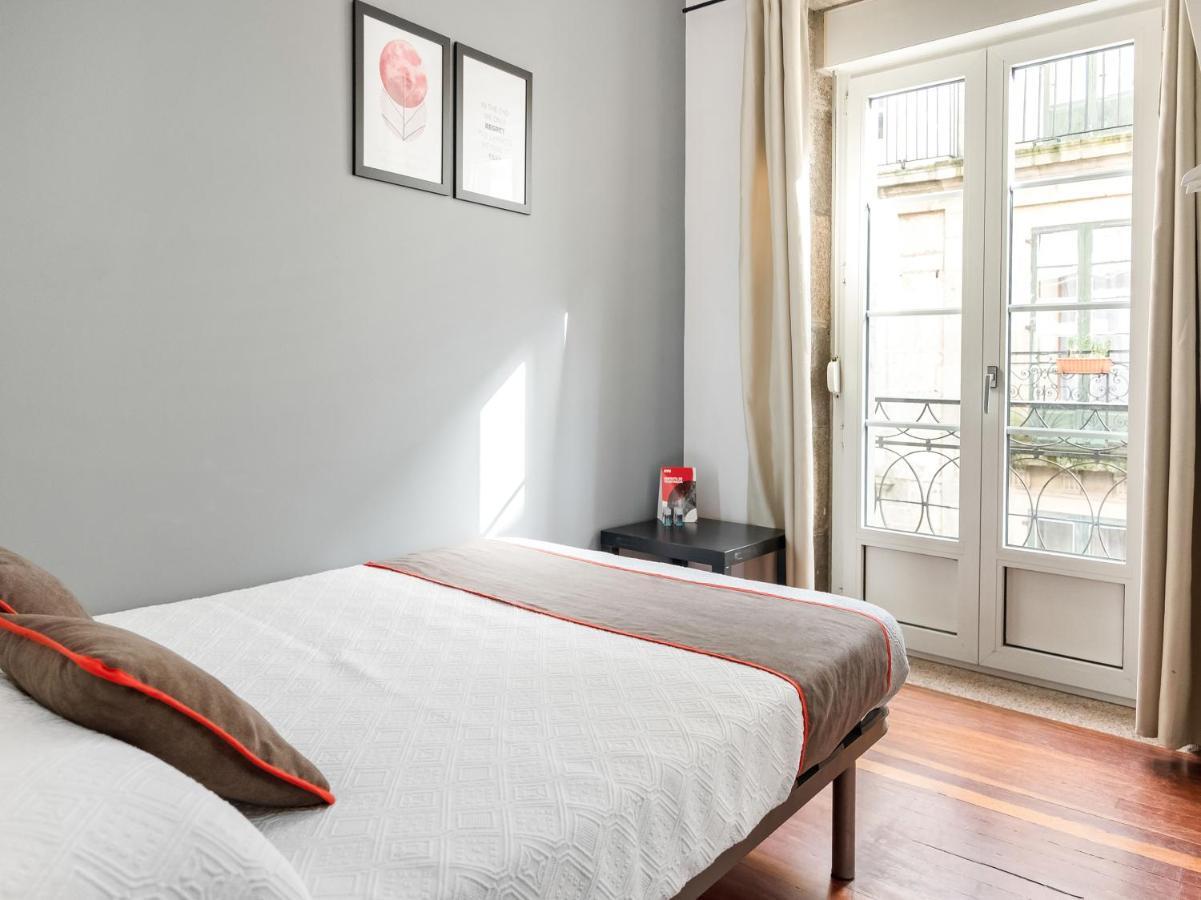 Oyo Hospedaje La Tita Santiago de Compostela Kültér fotó