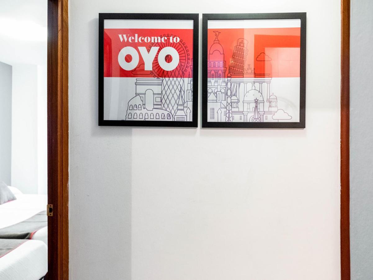 Oyo Hospedaje La Tita Santiago de Compostela Kültér fotó